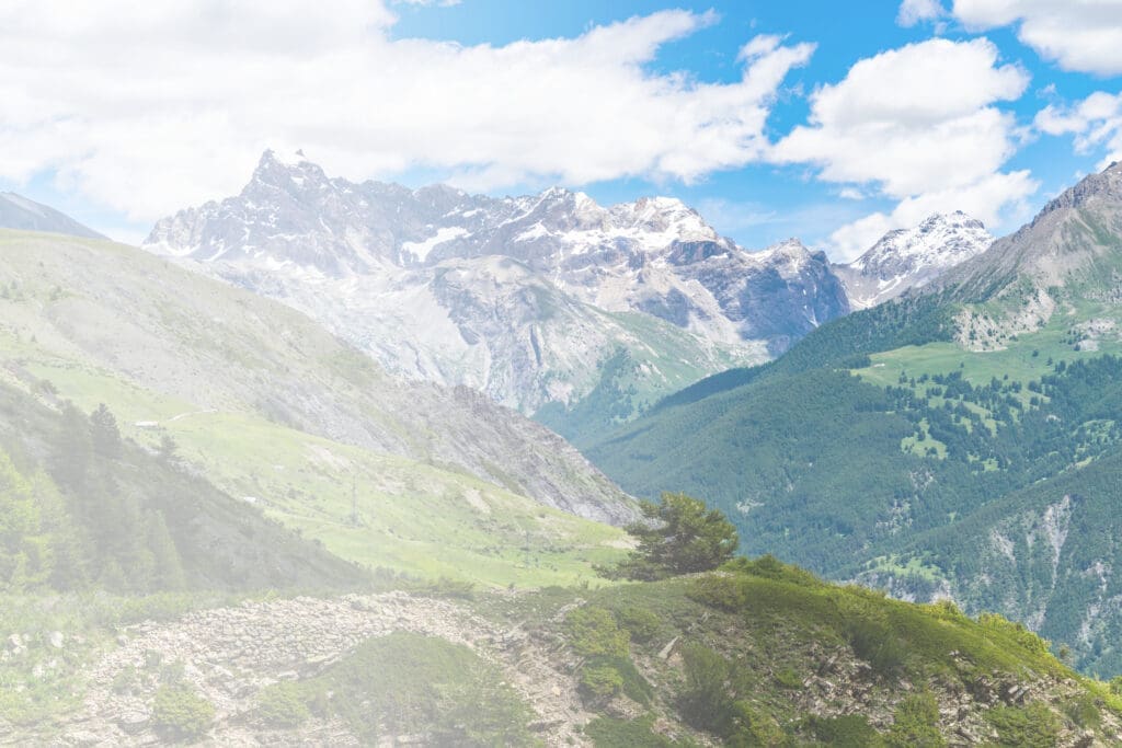 Col de Vars Sejour Cyclo Risoul 1850 Vacances Leo Lagrange… — Le 1850 à Risoul