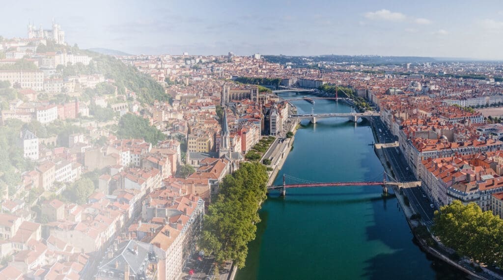 Lyon, France panoramic view in summer, aerial cityscape — Le Domaine de Sainte-Croix à Sainte-Croix