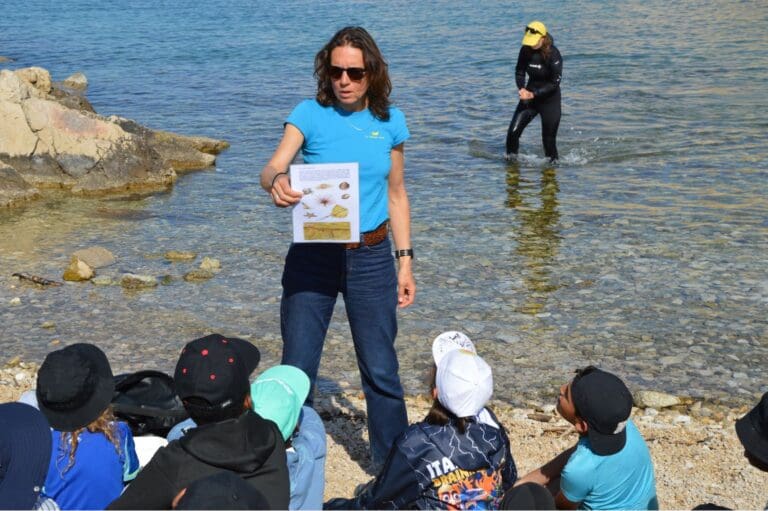 Image à la une — Au Frioul, plus de 500 jeunes découvrent la mer autrement…